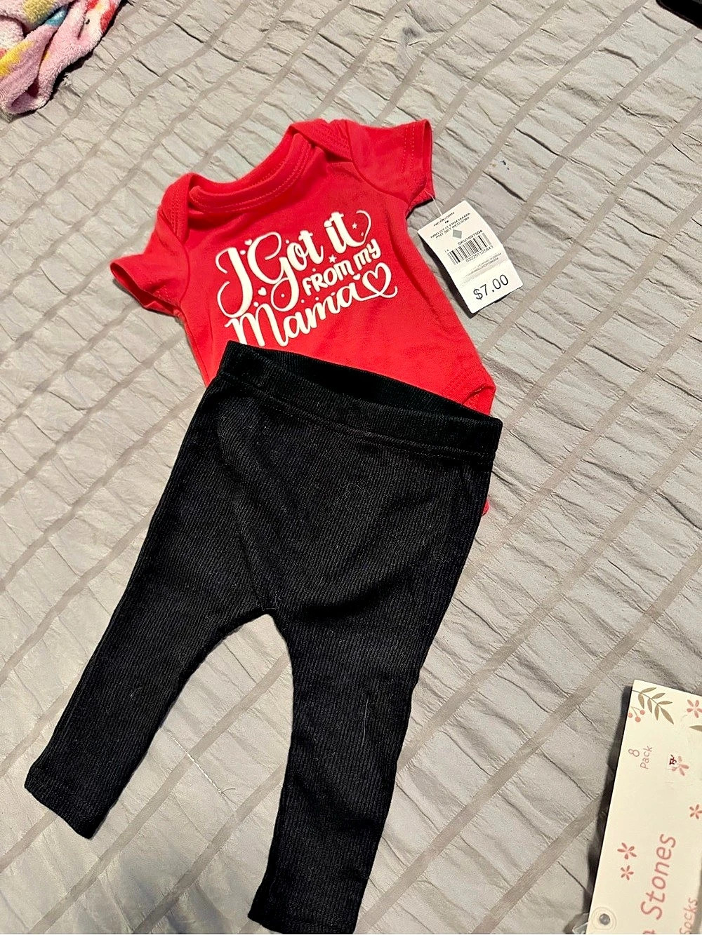 Kidtopia Baby 0/3M Red & Black NWT